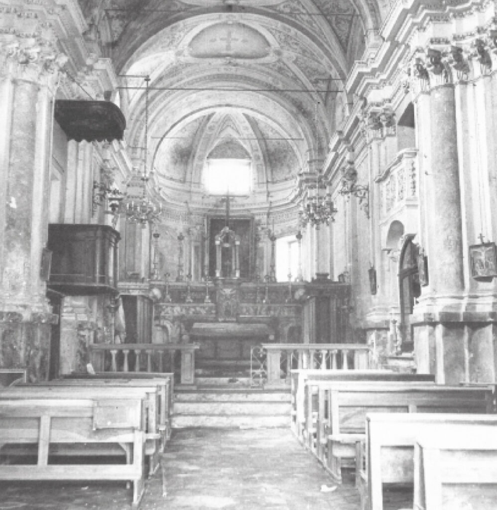 Foto d'epoca dell'interno della chiesa di San Giovanni a Canale